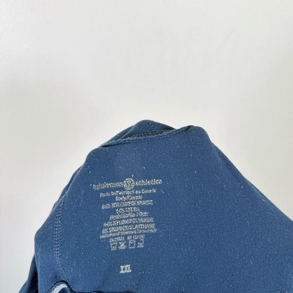 Lululemon sweats